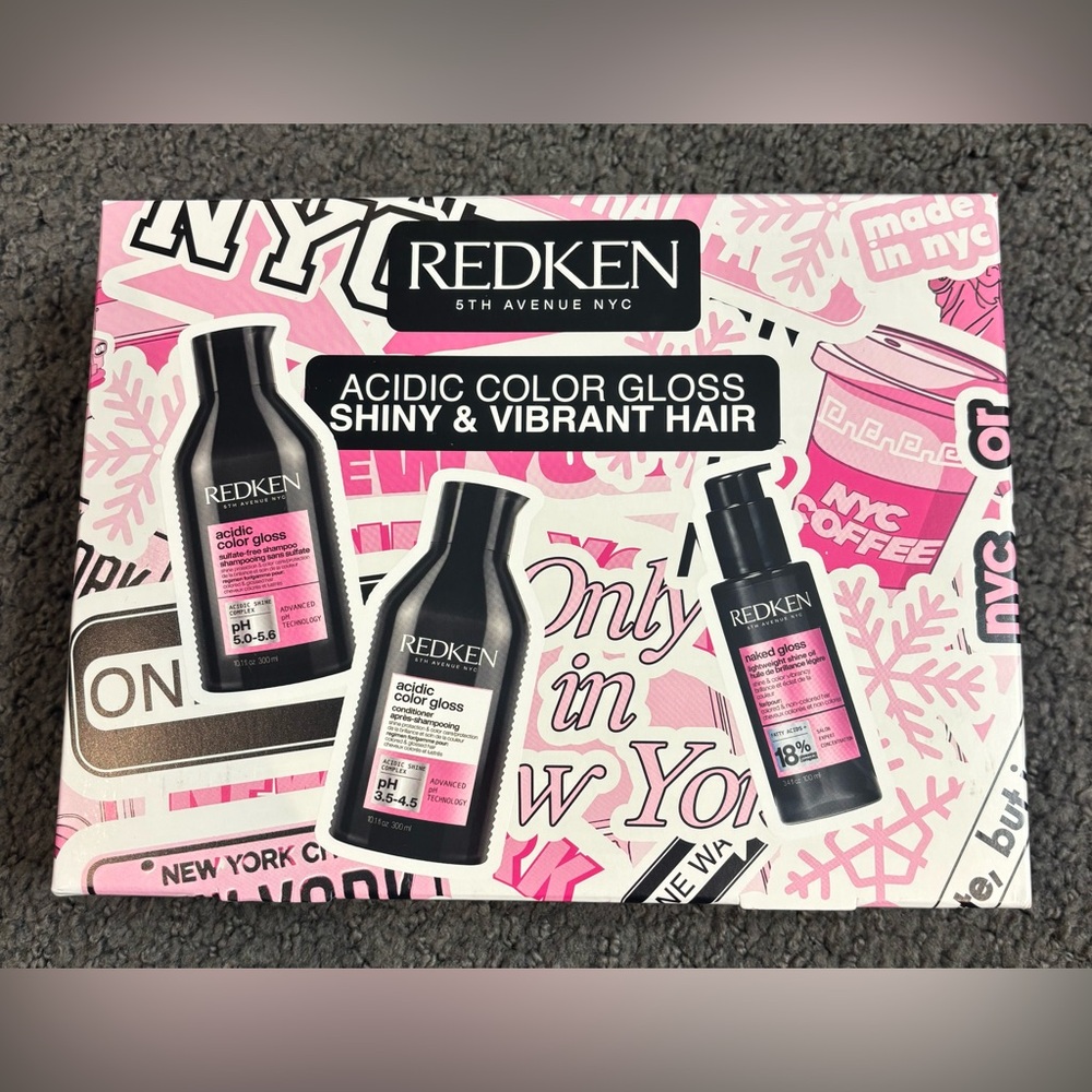 Redken Acidic Color Gloss Holiday Kit Shiny & Vibrant Hair Shampoo Conditioner